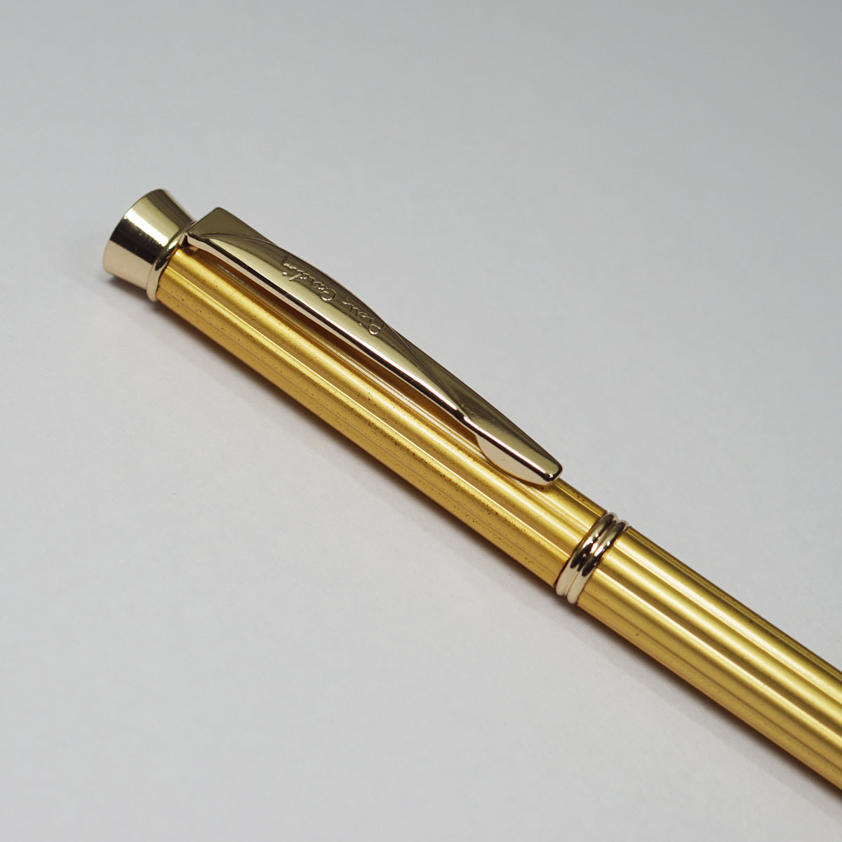 Pierre Cardin Royale Satin Gold