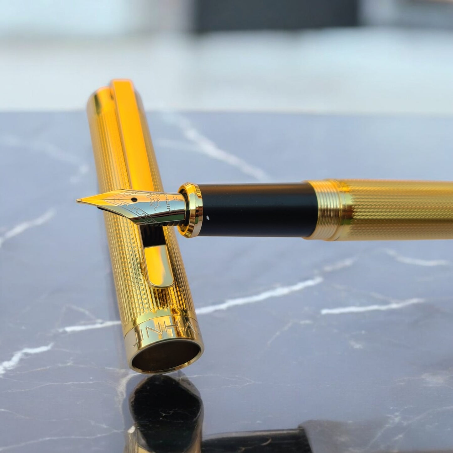 JinHao 155 Fountain Pen with Golden Body