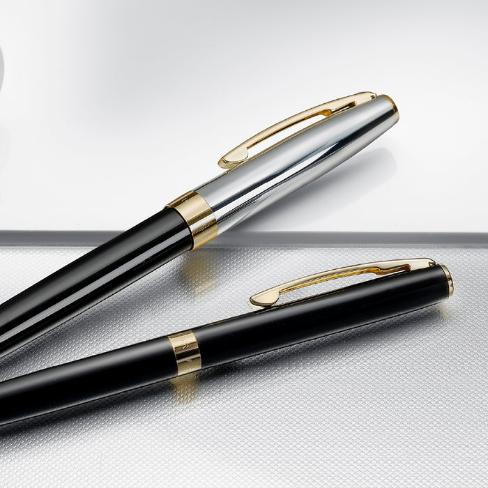 Sheaffer Sagaris 9475 Gloss Black Barrel and Chrome Cap Fountain Pen with Gold Tone Trim
