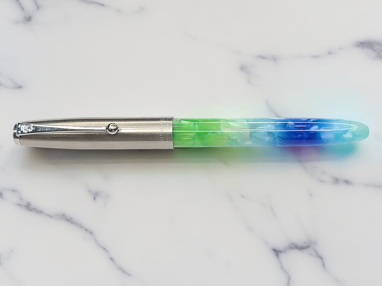 JinHao Stunning Iridescent Fountain Pen