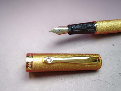 Dikawen K9 Rock Marbled Gold Jewel Designer Fountain Pen