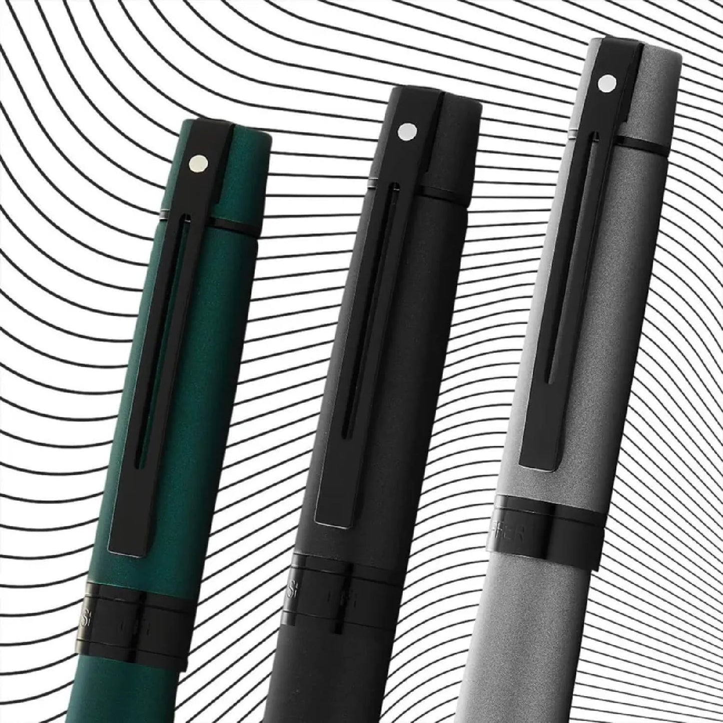 Sheaffer Gift 300 Lacquer Ballpoint Pen |