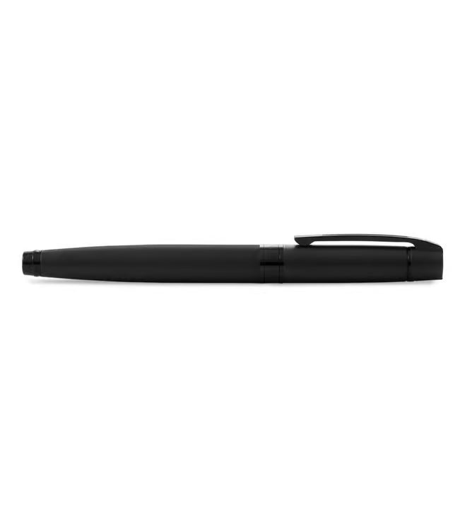 sheaffers 300  Fountain Pen - Matte Black Lacquer with Polished Black Trim M