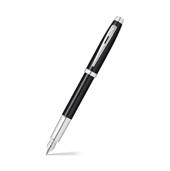 Sheaffer 100 Glossy Black Lacquer Fountain Pen