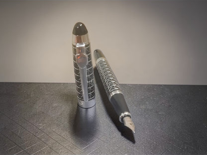 Jinhao 195 General Silver Armored Fountain Pen