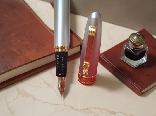 Dikawen No. 8085 Fountain Pen